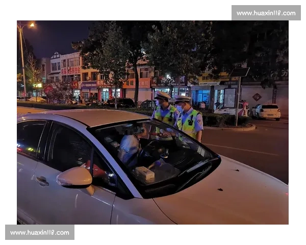 以鲁警察vs街头秩序博弈引发社会安全与执法边界热议持续升温